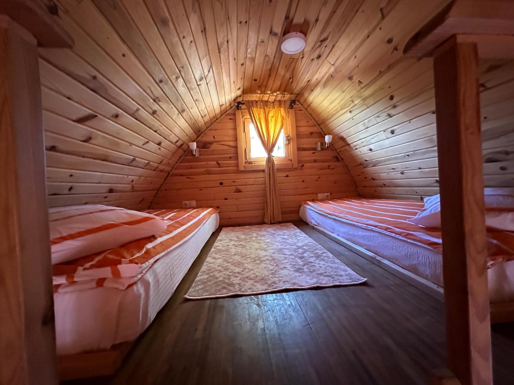 달라만 Otantik Tas Ev B&B 외부 사진
