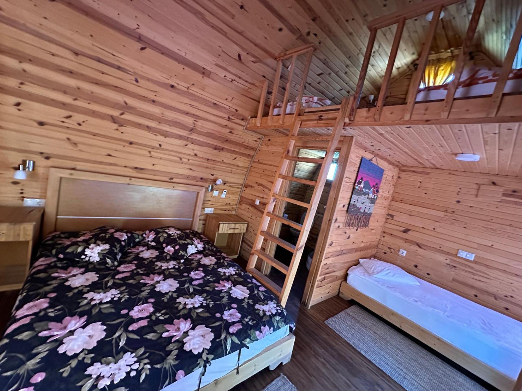 달라만 Otantik Tas Ev B&B 외부 사진