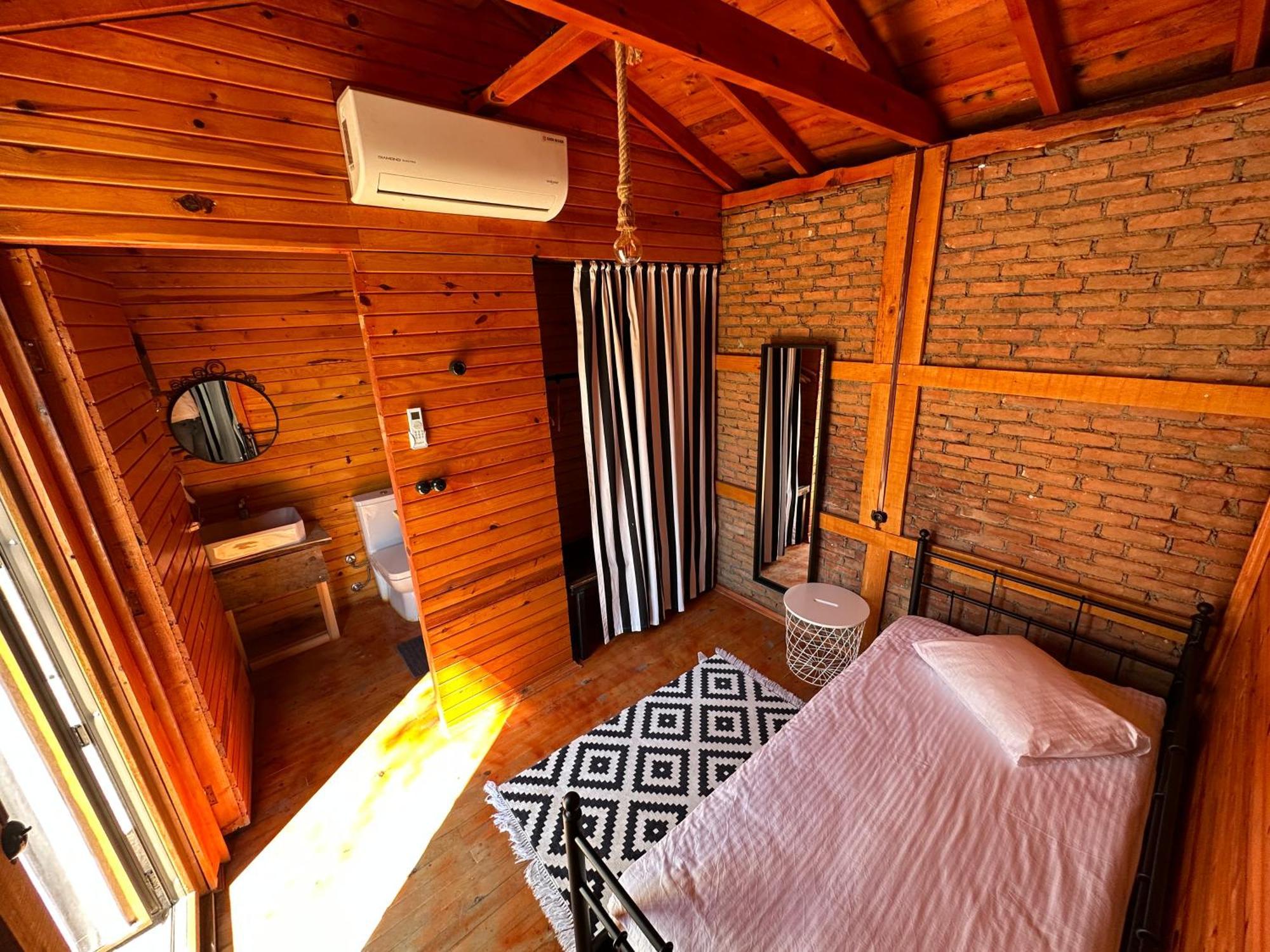 달라만 Otantik Tas Ev B&B 외부 사진
