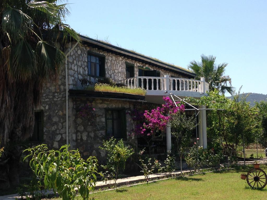 달라만 Otantik Tas Ev B&B 외부 사진
