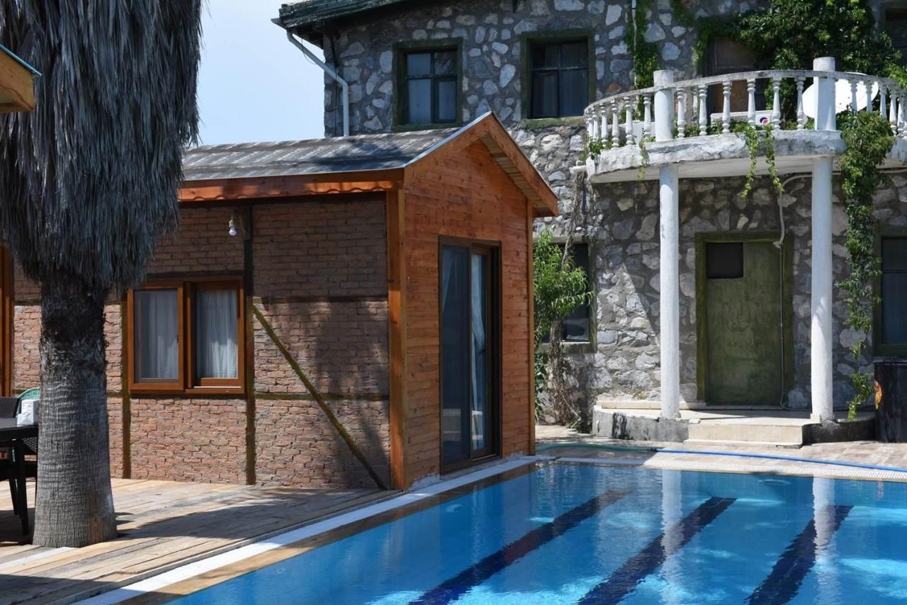 달라만 Otantik Tas Ev B&B 외부 사진